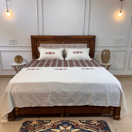 Heritage Charm: Multi-Patterned White & Tartan Bedding Set