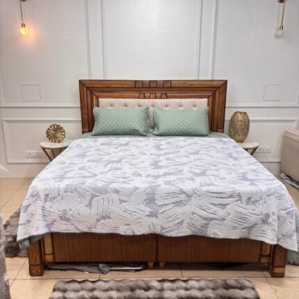 Luxury Textured AC Blanket – Soft & Lightweight Summer Comfort