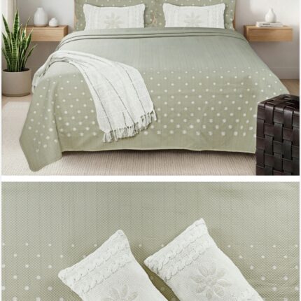 Sage Green Quilted Bedcover Set – Fresh Tones, Cozy Elegance